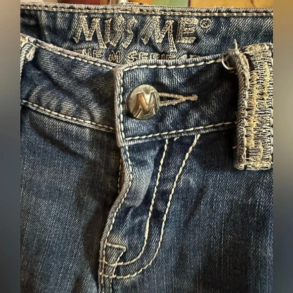 Miss Me distressed/rigged jeans size 27/33 - Picture 10 of 13